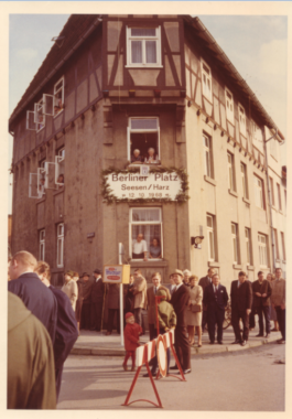15.10.1968 Seesener Beobachter - Enthüllung Berliner Bär  © Archiv/ Städtisches Museum  Seesen