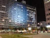 Berliner Verlag am Alexanderplatz mit der Lichtinstallation von Oliver Bienkowski 