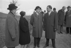 Fuldaer Oberbürgermeister Dr. Alfred Dregger und Berlins Bürgermeister Franz Amrehn Foto © Hubert Weber, Fotograf 1960