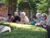 Besuchergruppe aus Pankow bei Maxi und Schnute, 11.06.2012