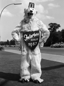 1957 Interbau-Berliner Bär © Conelius Maschke