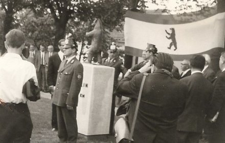 24. Juni 1967 Berliner Bär feierlich enthüllt © Fam. Wiesen