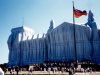 Reichstag Verhüllung in Berlin 1995  © Christa Junge
